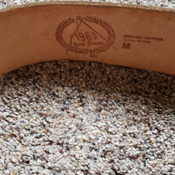 Belt - Picture 2 of 4